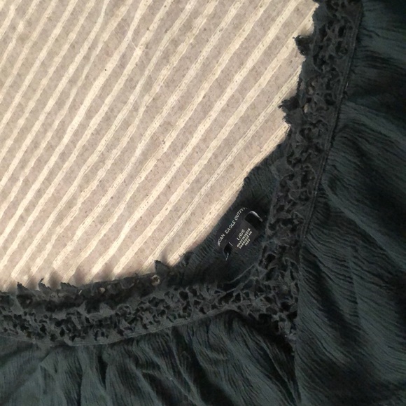 American Eagle croptop - Picture 3 of 3